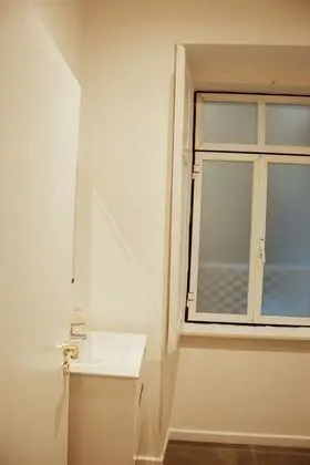 Classic Comfort Room