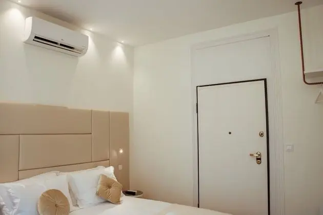 Le Premier Room
