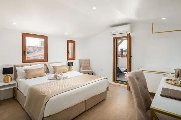 Deluxe Tek Büyük Yataklı Oda, Teras