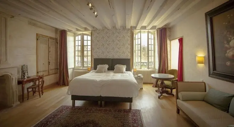 Tek Büyük Yataklı Oda (Les Pois de Senteur)