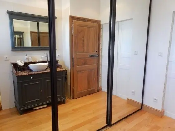 Tek Büyük Yataklı Oda (Les Pois de Senteur)