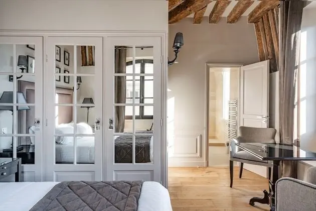 Deluxe Tek Büyük veya İki Ayrı Yataklı Oda, 1 Büyük (Queen) Boy Yatak