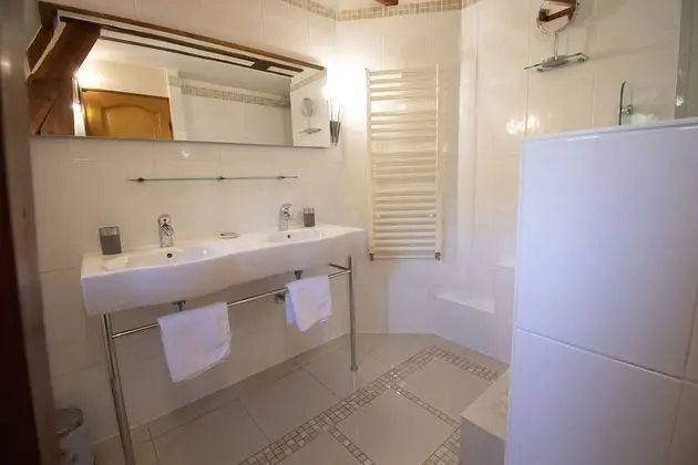 Tek Büyük Yataklı Oda (La Risle)