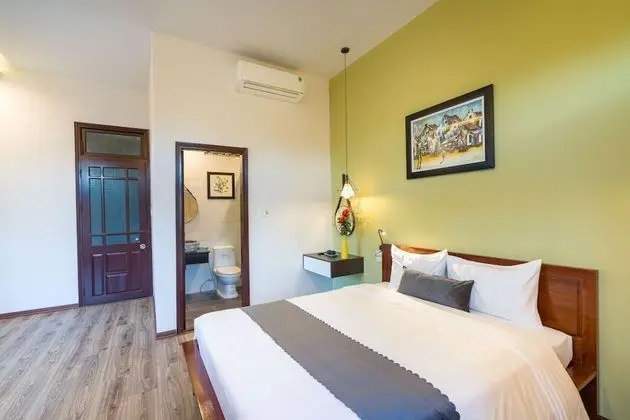 Deluxe Oda, Balkon, Havuz Manzaralı