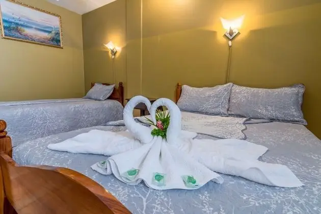 Üç Kişilik Oda