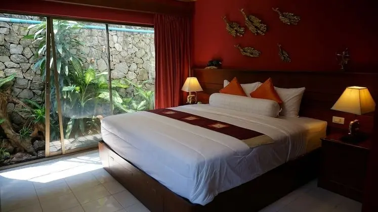 Deluxe Bungalow