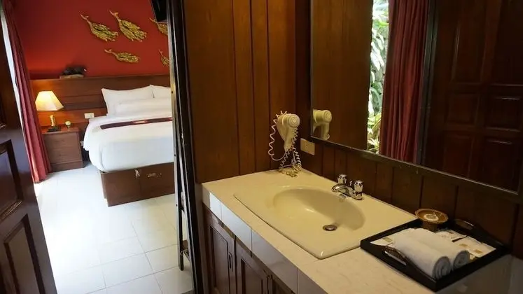 Deluxe Bungalow