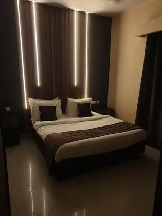 Büyük Yataklı Tek Kişilik Oda