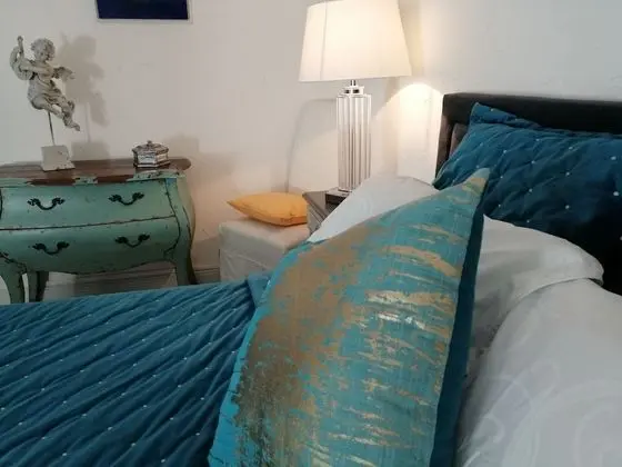Comfort Tek Büyük Yataklı Oda, 1 Büyük (Queen) Boy Yatak, Sigara İçilmez, Bahçe Manzaralı