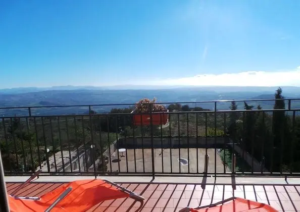 Dört Kişilik Oda, Teras, Vadi Manzaralı