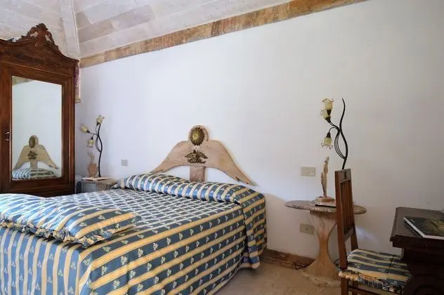 Tek Büyük Yataklı Oda, Ek Bina