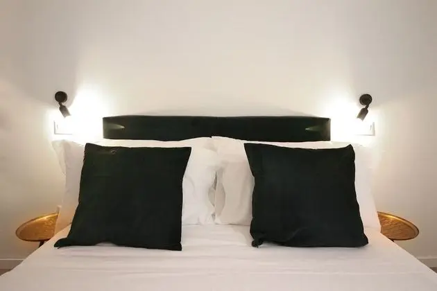 Luxury Tek Büyük Yataklı Oda