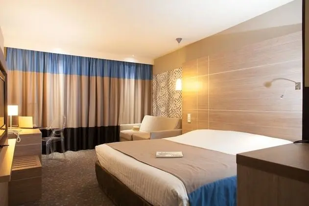 Superior Tek Büyük Yataklı Oda, Bahçe Manzaralı