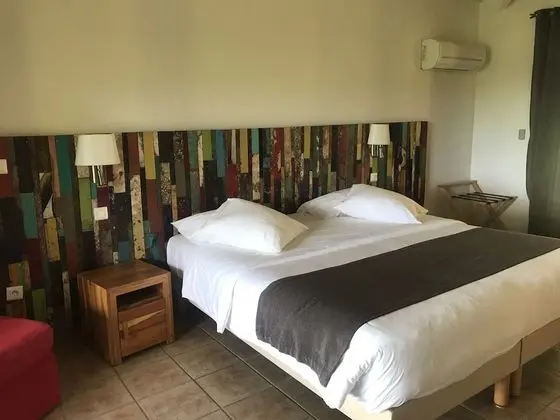 Comfort Tek Büyük veya İki Ayrı Yataklı Oda