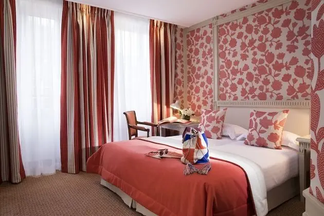 Deluxe Tek Büyük veya İki Ayrı Yataklı Oda