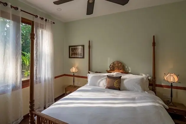 Deluxe Dört Kişilik Oda, Bahçe Manzaralı