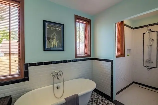 Deluxe Dört Kişilik Oda, Bahçe Manzaralı