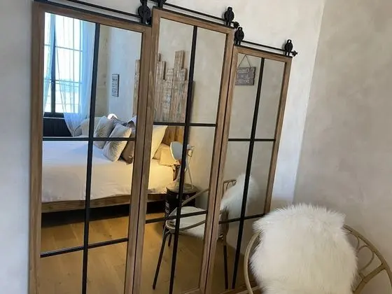 Chambre Cosy salle de bain privative séparée, vue vignoble