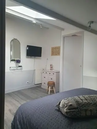 Tek Büyük Yataklı Oda (Violette)