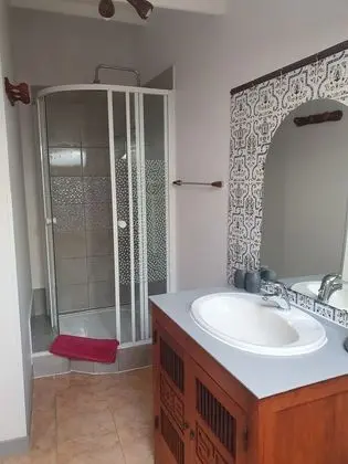 Tek Büyük Yataklı Oda (Violette)