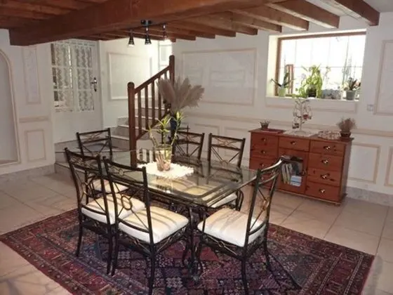 Üç Kişilik Oda (Lys)