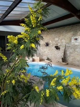 Üç Kişilik Oda (Lys)