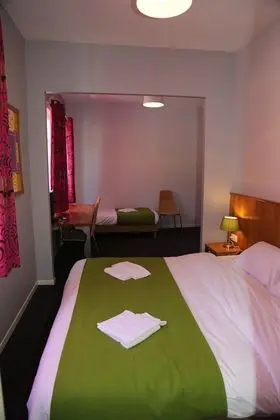 İki Ayrı Yataklı Oda