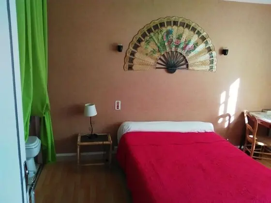 Tek Büyük Yataklı Oda