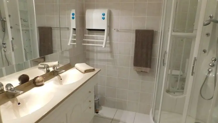 Tek Büyük Yataklı Oda, Teras (Salon)