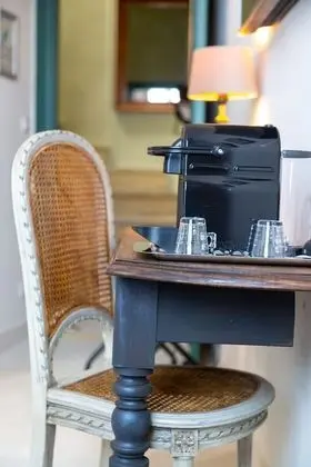 Classic Tek Büyük Yataklı Oda, 1 Büyük (Queen) Boy Yatak