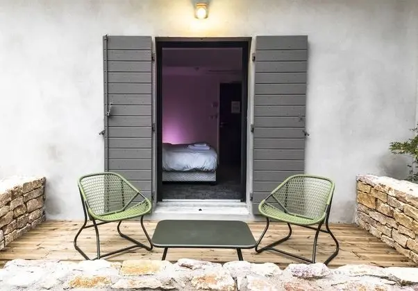 Tek Büyük Yataklı Oda, Teras