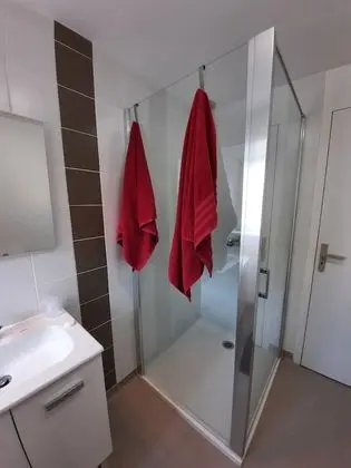 City Tek Büyük Yataklı Oda