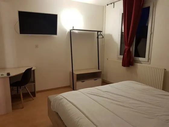 Comfort Tek Büyük Yataklı Oda