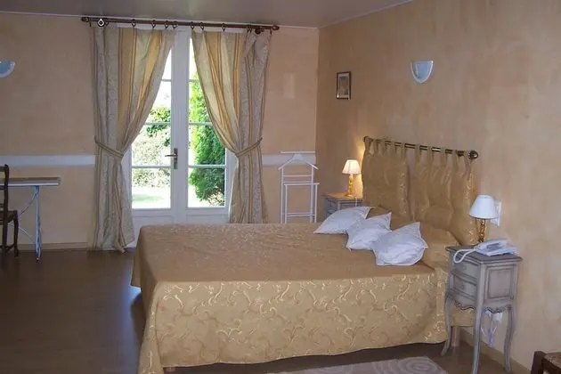 Luxury Tek Büyük Yataklı Oda