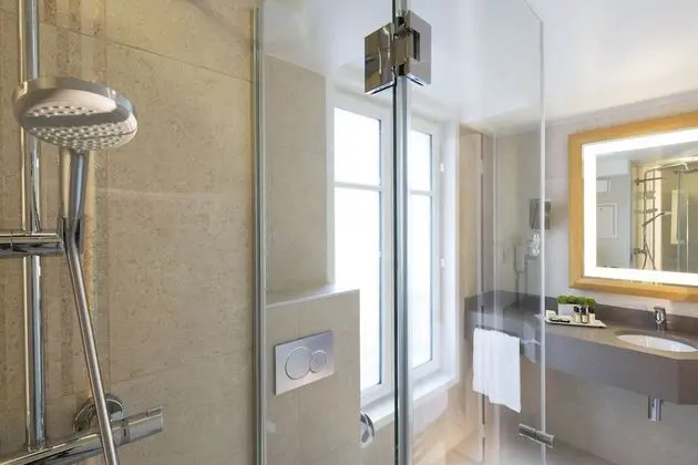 Comfort Tek Büyük Yataklı Oda, Zemin Kat