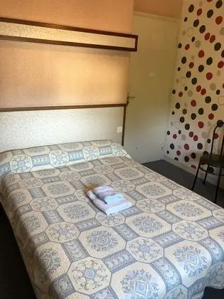 Tek Büyük Yataklı Oda (1)