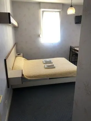 Tek Büyük Yataklı Oda (4)