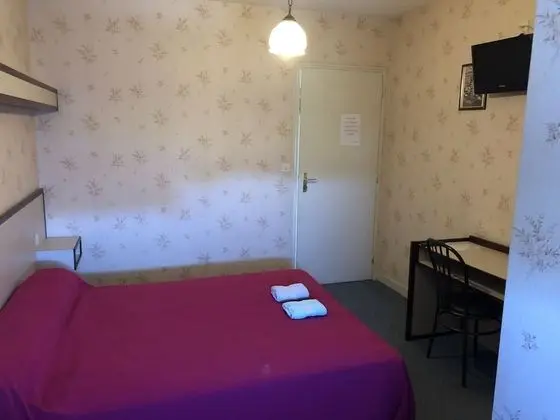 Tek Büyük Yataklı Oda (4)