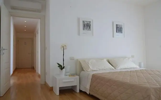 Stüdyo, Balkon (Chelsea)