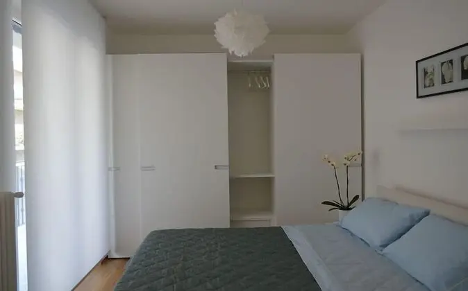 Stüdyo, Balkon (Chelsea)