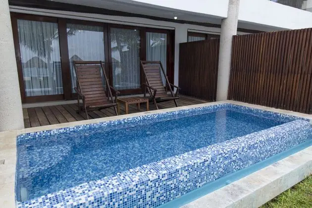 Bungalov With Jacuzzi