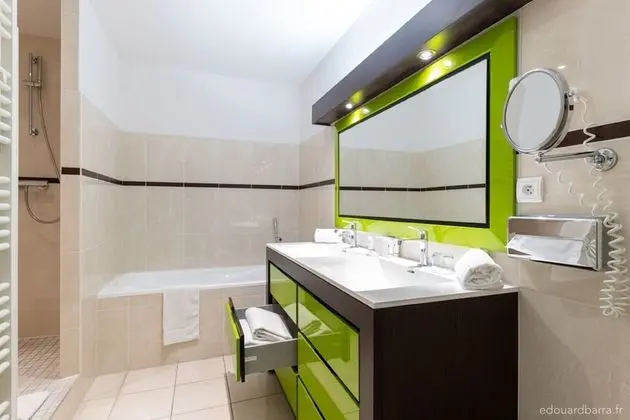 Prestige Room with Garden View