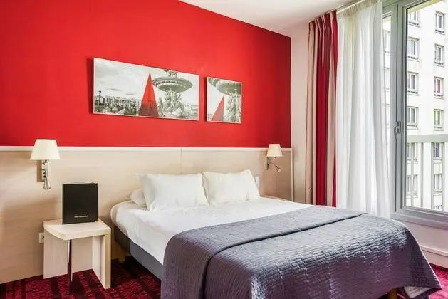 Comfort Tek Büyük Yataklı Oda