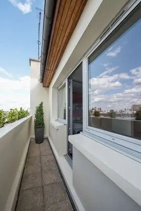 Luxury Tek Büyük Yataklı Oda