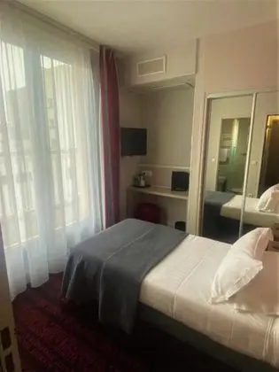 Tek Kişilik Oda, Teras