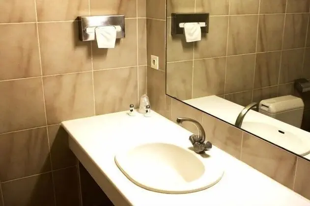 Tek Büyük Yataklı Oda, Bahçe Manzaralı
