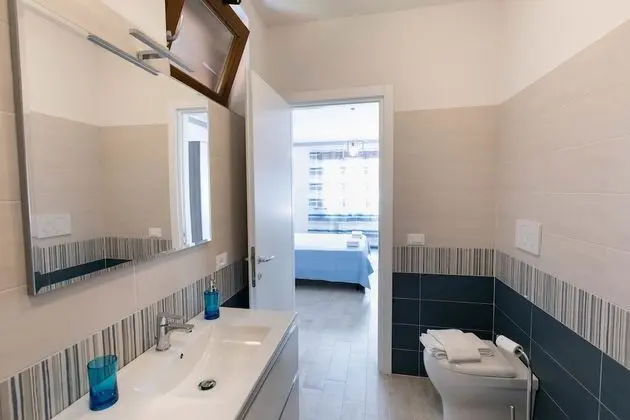 Deluxe Tek Büyük veya İki Ayrı Yataklı Oda, Avlu Manzaralı