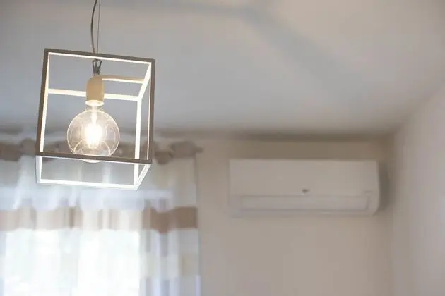 Design Tek Büyük veya İki Ayrı Yataklı Oda, Avlu Manzaralı