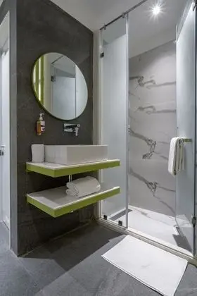 Executive Tek Büyük Yataklı Oda