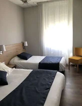 Üç Kişilik Oda